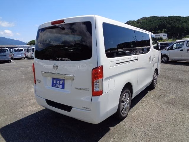 NISSAN NV350 CARAVAN