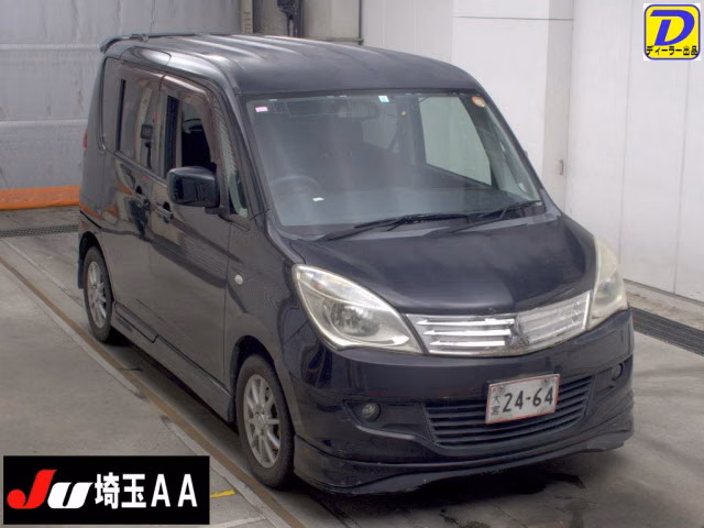 MITSUBISHI DELICA D:2