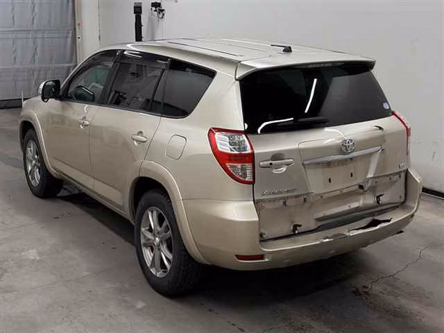 TOYOTA VANGUARD