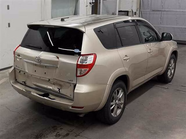 TOYOTA VANGUARD