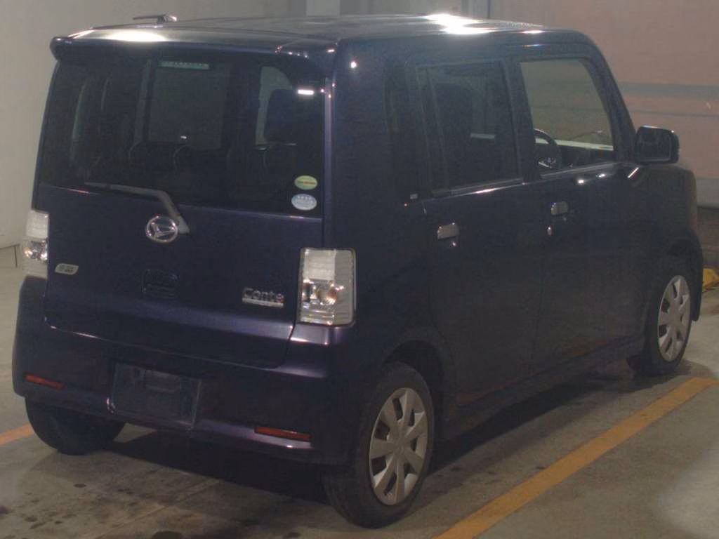 DAIHATSU MOVE CONTE
