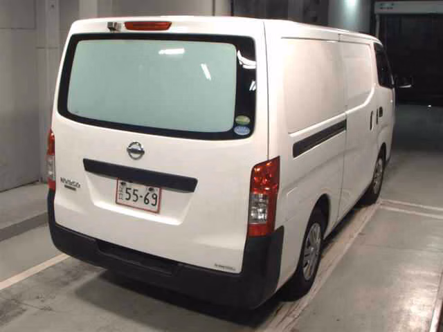NISSAN NV350 CARAVAN