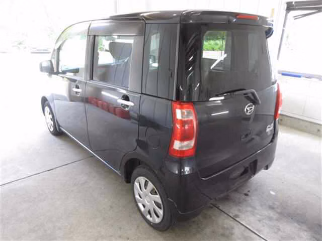 DAIHATSU TANTO EXE