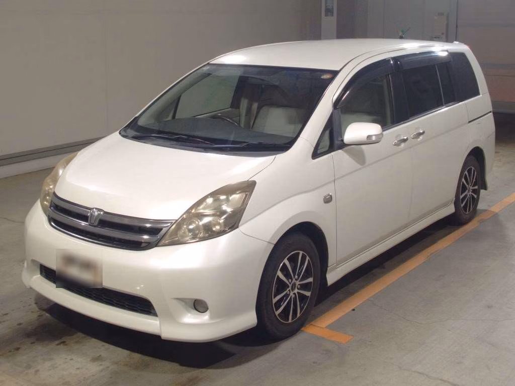 TOYOTA ISIS