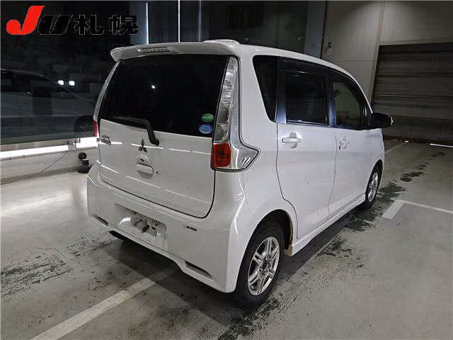 MITSUBISHI EK CUSTOM