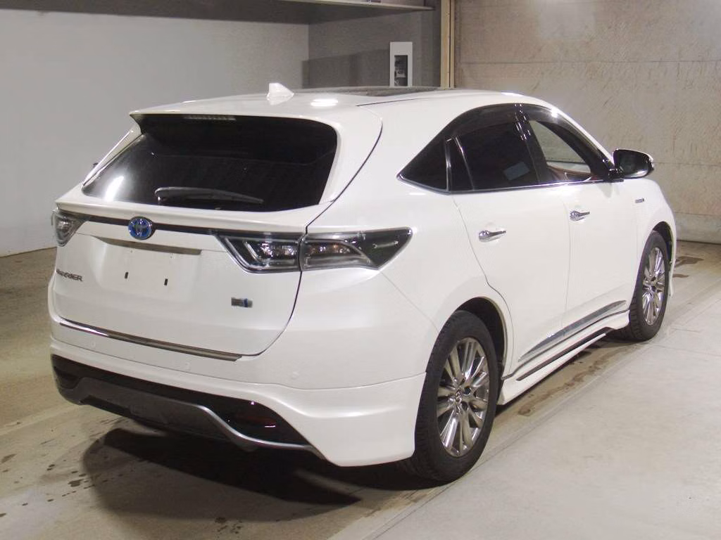 TOYOTA HARRIER