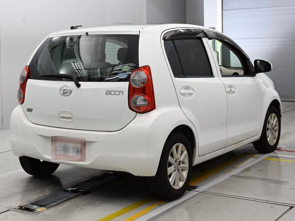 DAIHATSU BOON