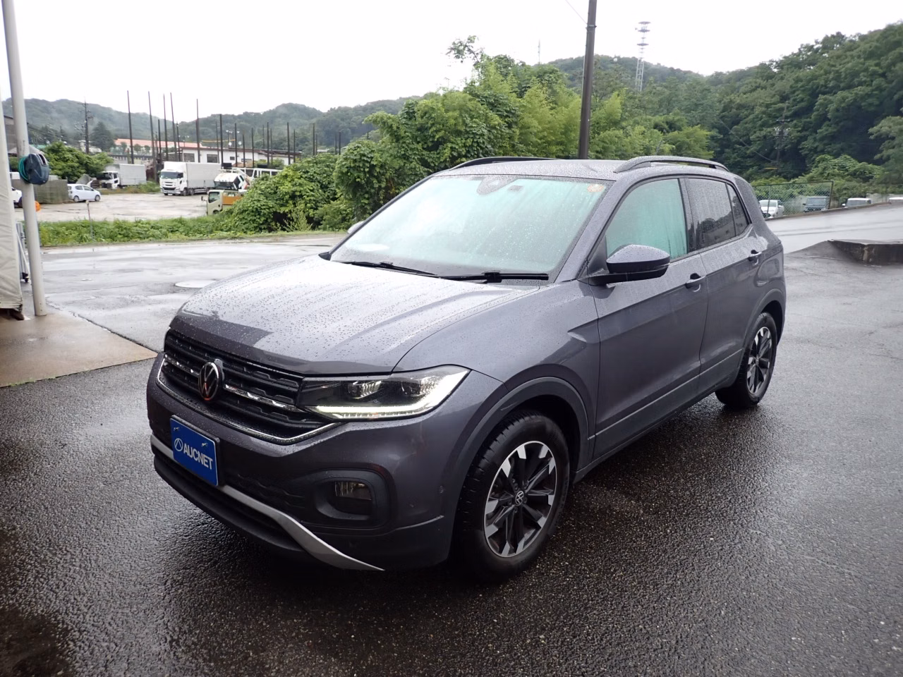 VOLKSWAGEN T-CROSS