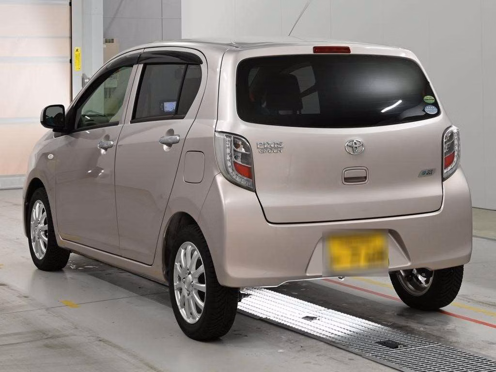 TOYOTA PIXIS EPOCH