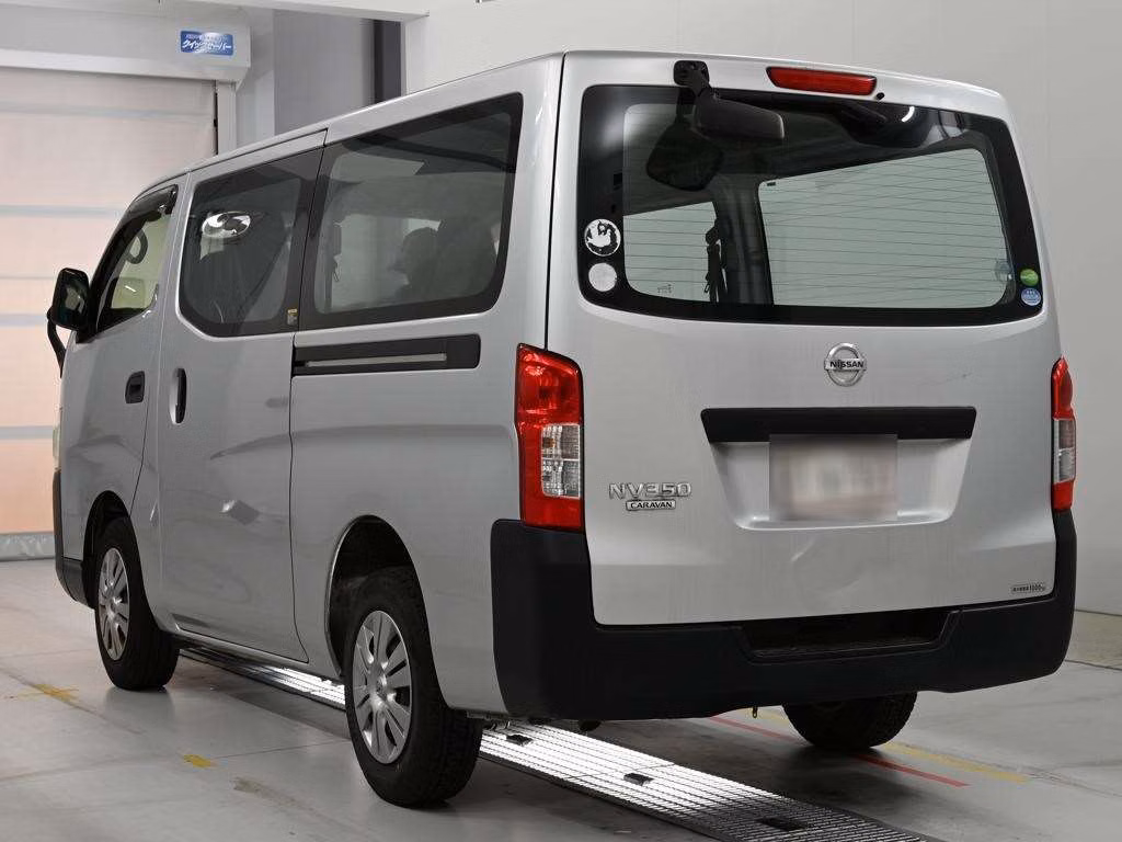NISSAN NV350 CARAVAN