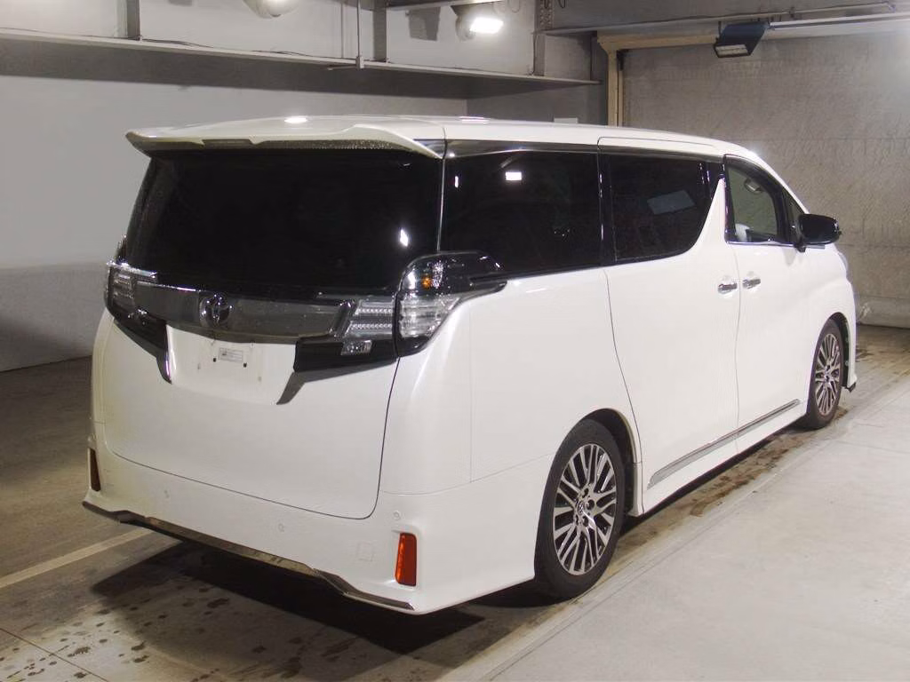 TOYOTA VELLFIRE