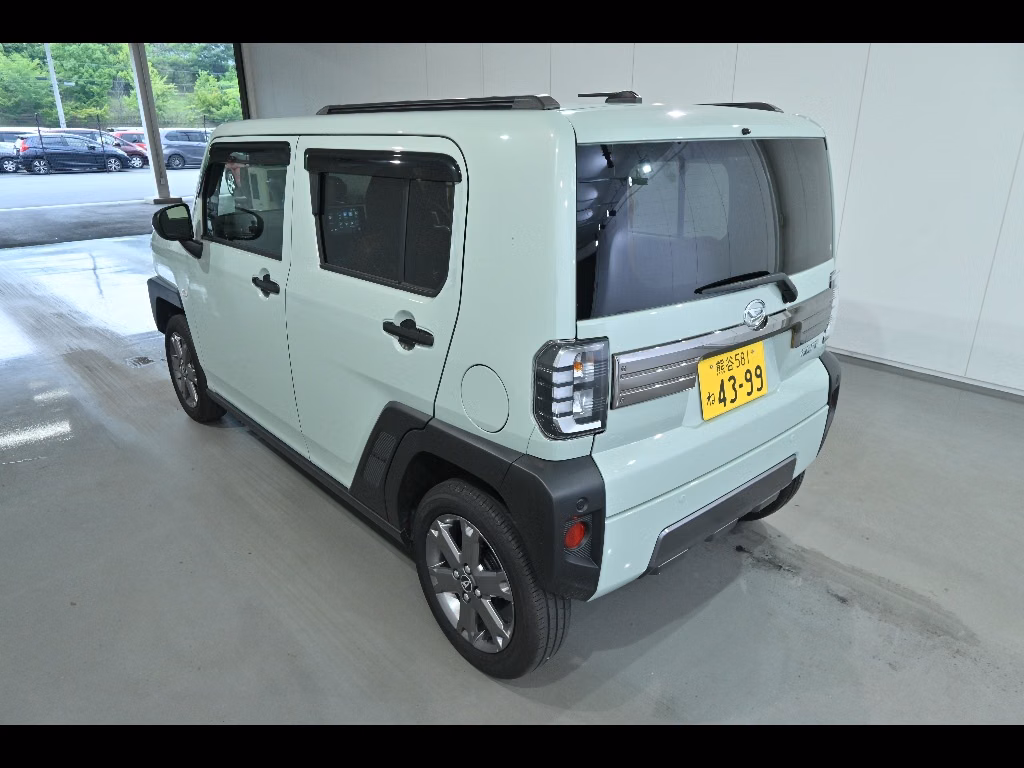 DAIHATSU TAFT