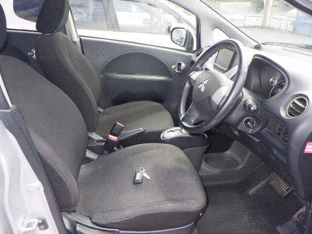 MITSUBISHI I
