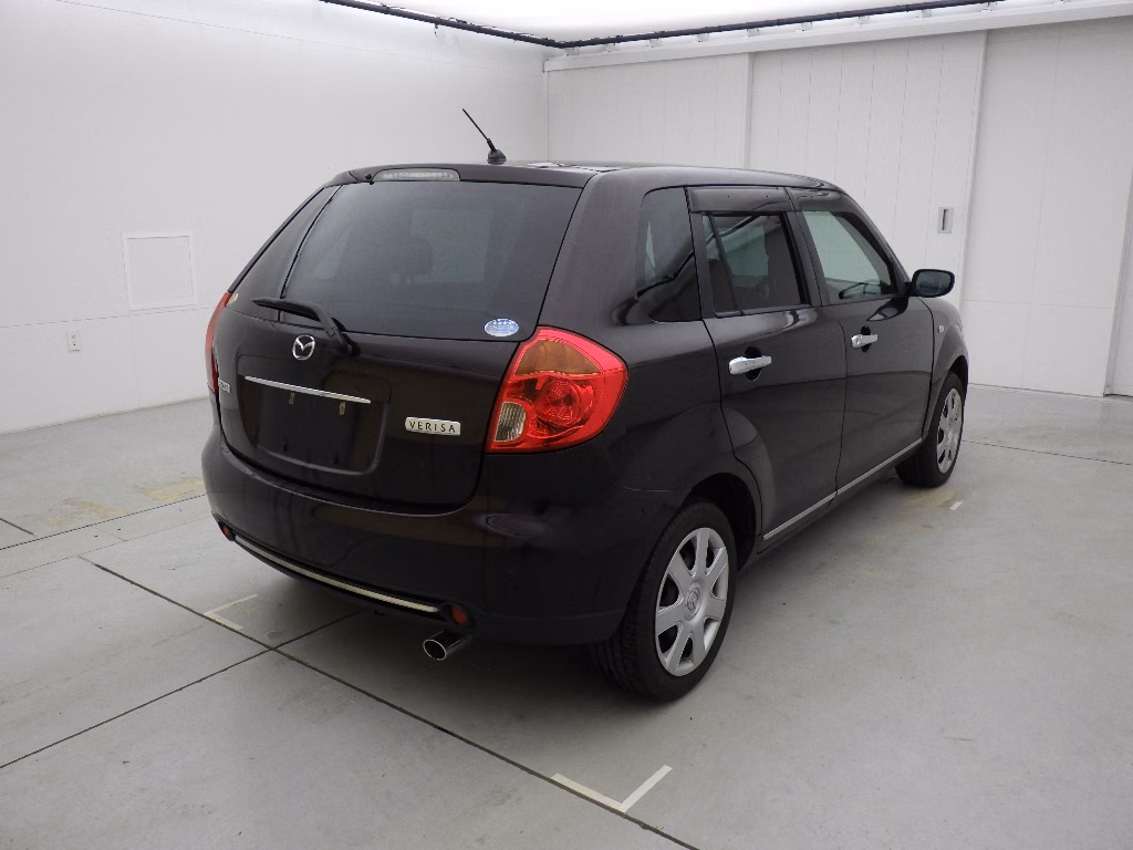 MAZDA VERISA
