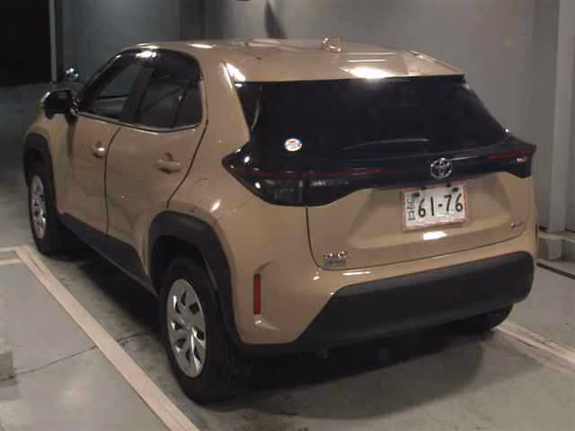 TOYOTA YARIS CROSS