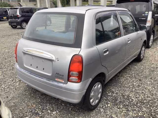DAIHATSU MIRA