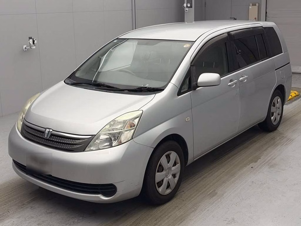 TOYOTA ISIS