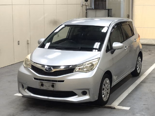 SUBARU TREZIA