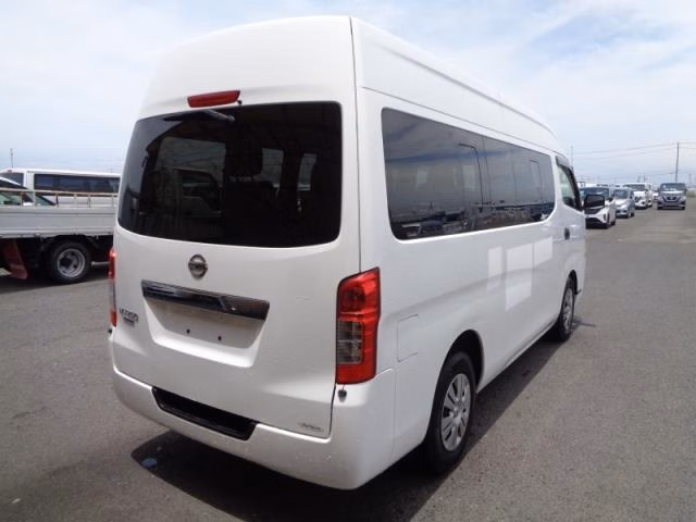 NISSAN NV350 CARAVAN
