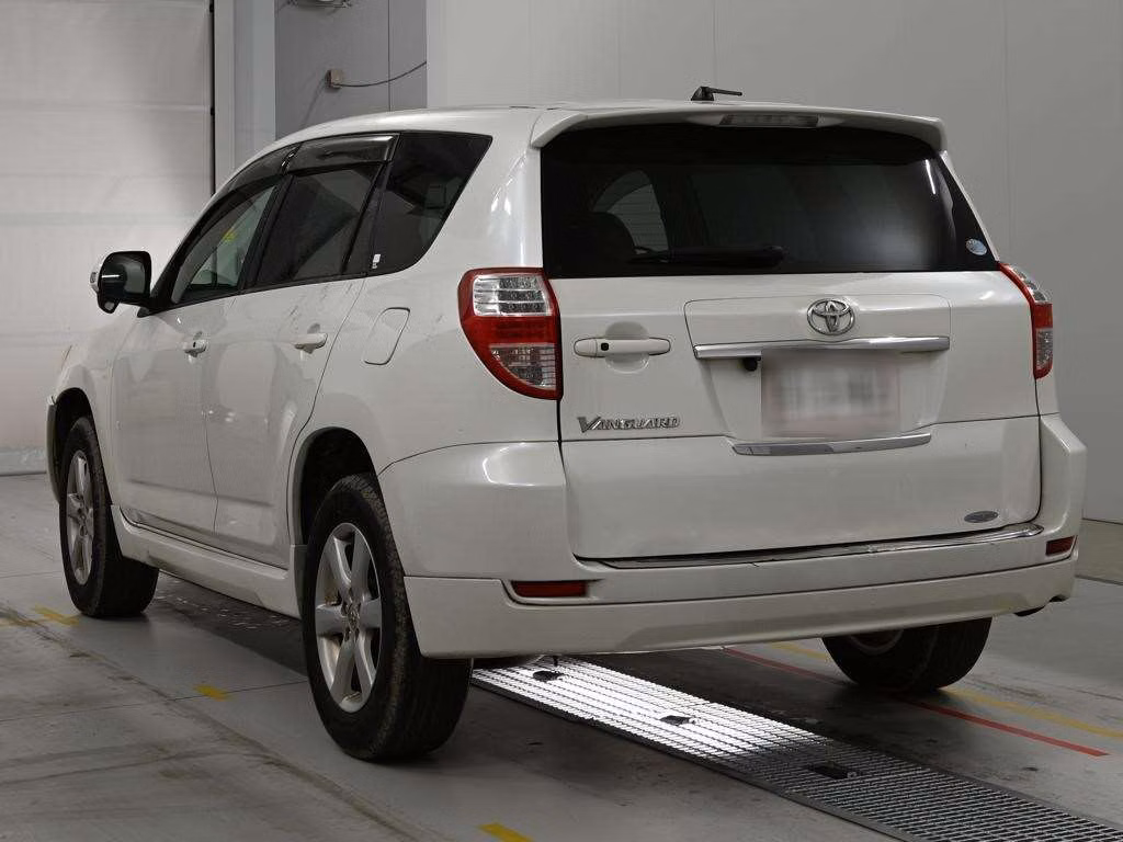 TOYOTA VANGUARD