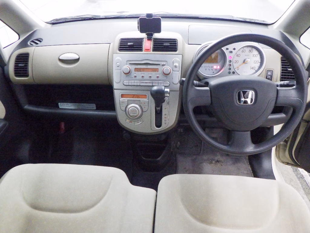 HONDA LIFE