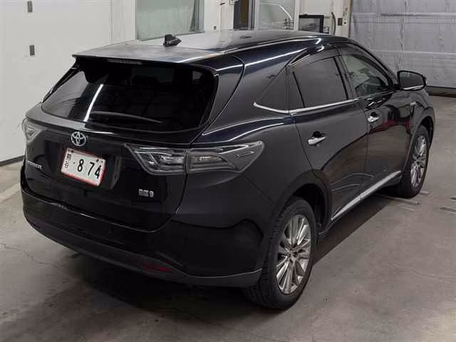TOYOTA HARRIER