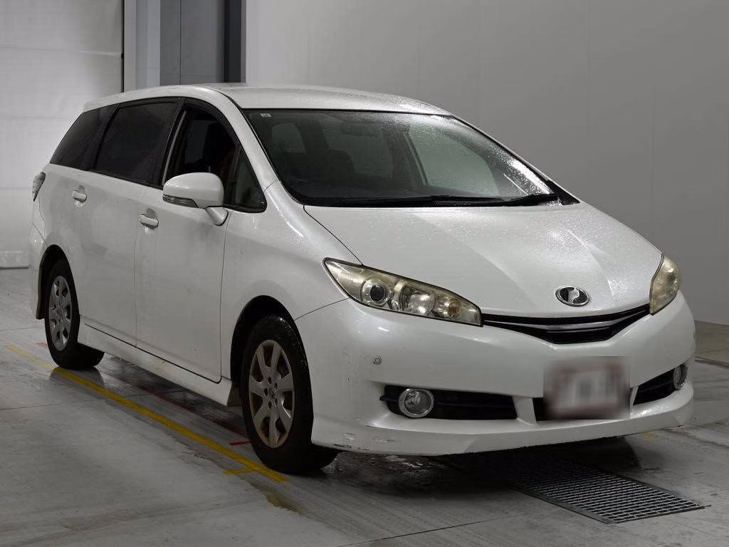 TOYOTA WISH