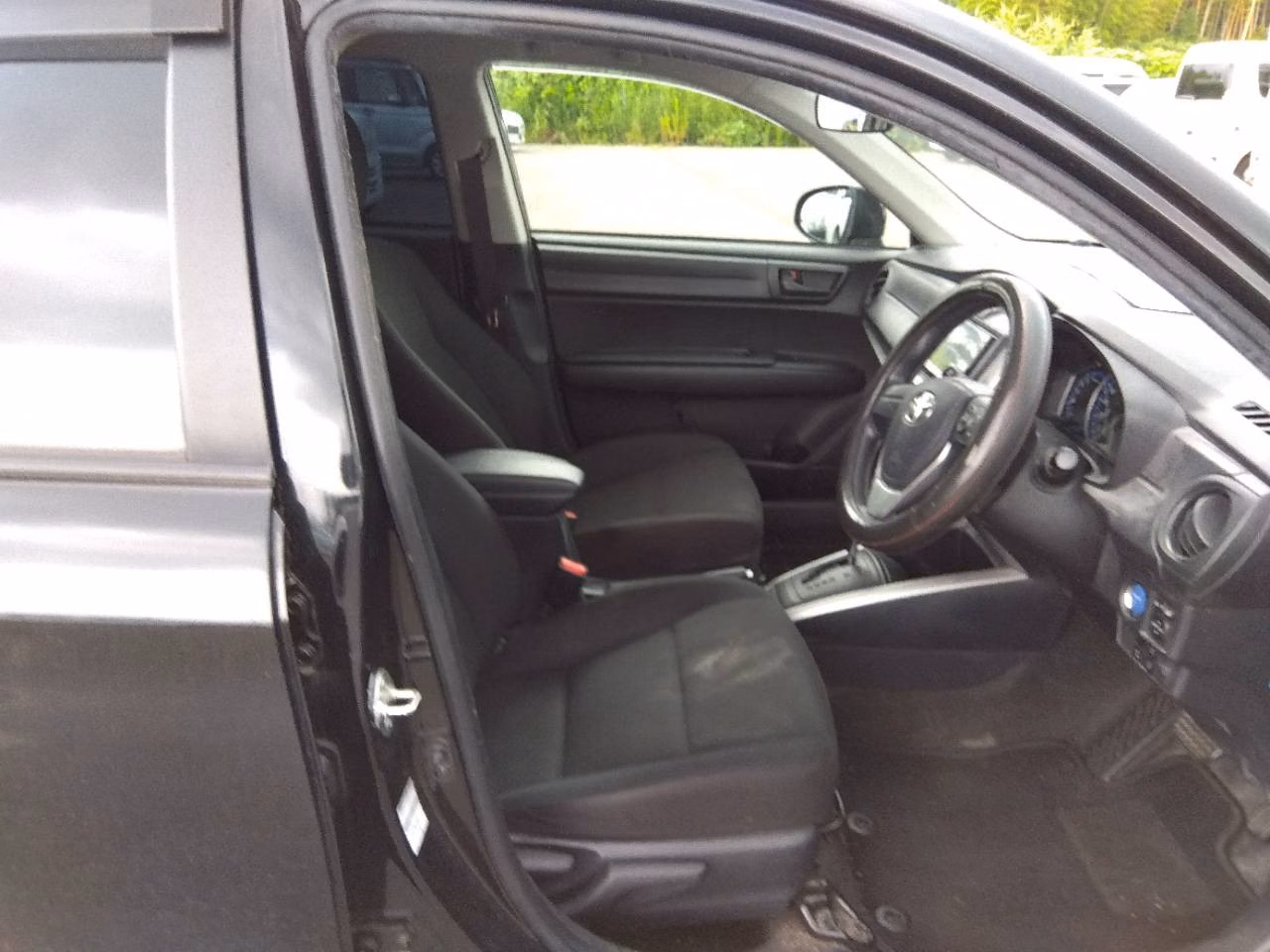 TOYOTA COROLLA FIELDER