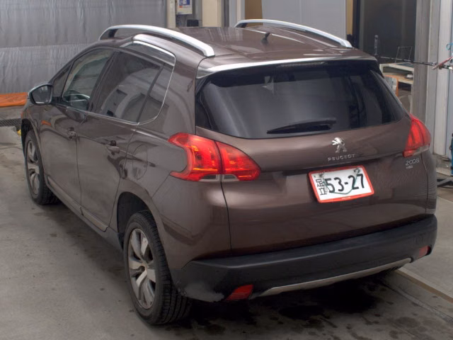 PEUGEOT 2008