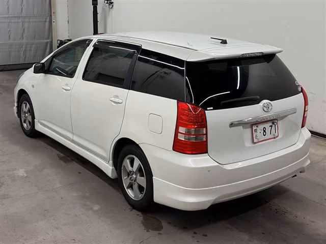 TOYOTA WISH