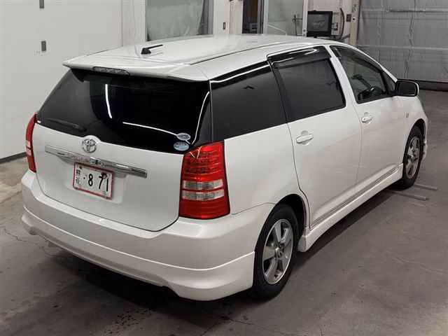 TOYOTA WISH