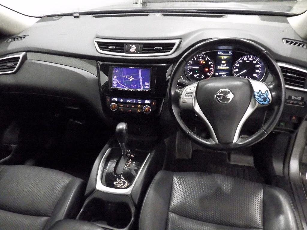 NISSAN X-TRAIL