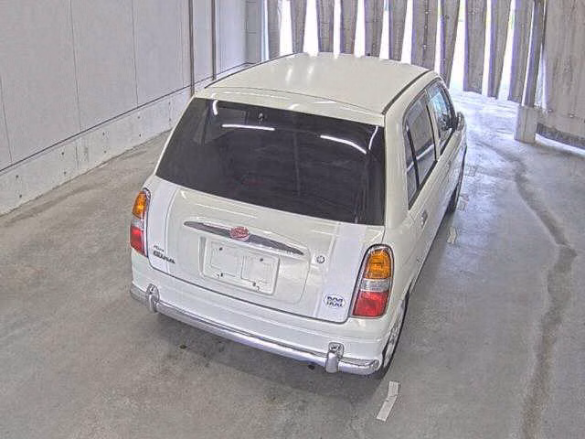 DAIHATSU MIRA GINO