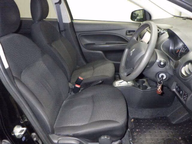 MITSUBISHI MIRAGE
