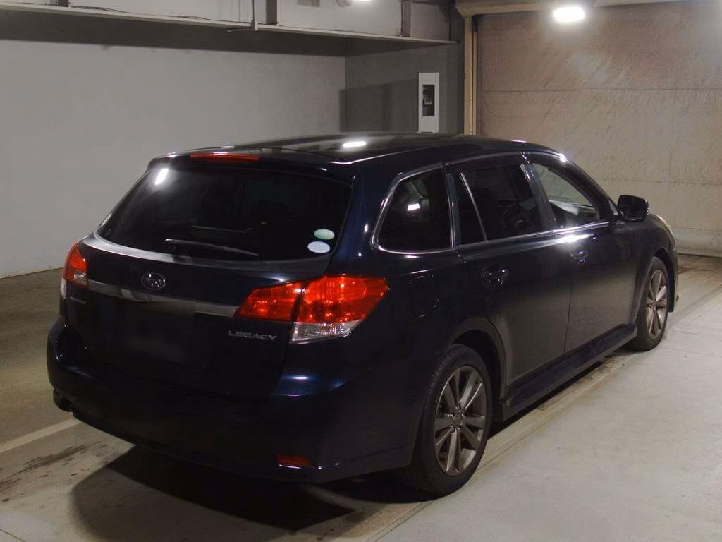 SUBARU LEGACY