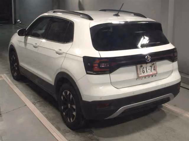 VOLKSWAGEN T-CROSS