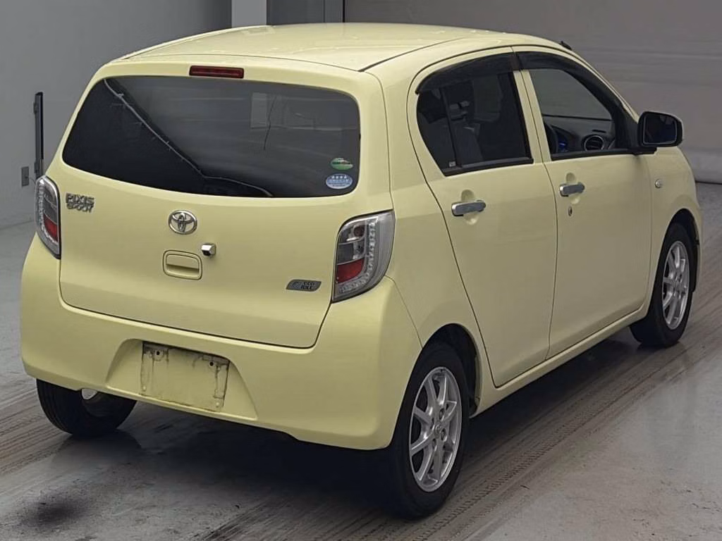 TOYOTA PIXIS EPOCH