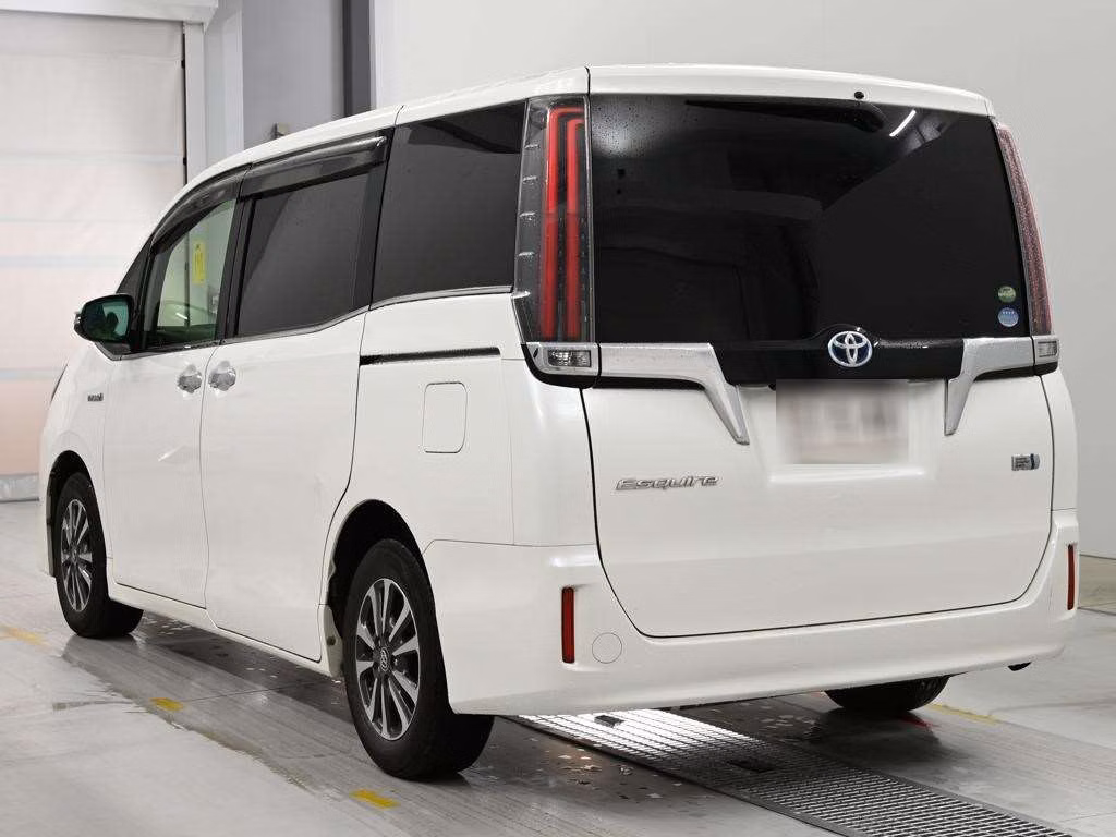 TOYOTA ESQUIRE