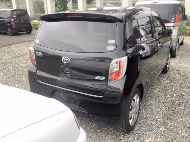 TOYOTA PIXIS EPOCH