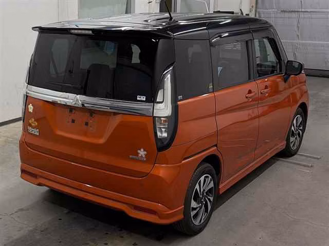 MITSUBISHI DELICA D:2