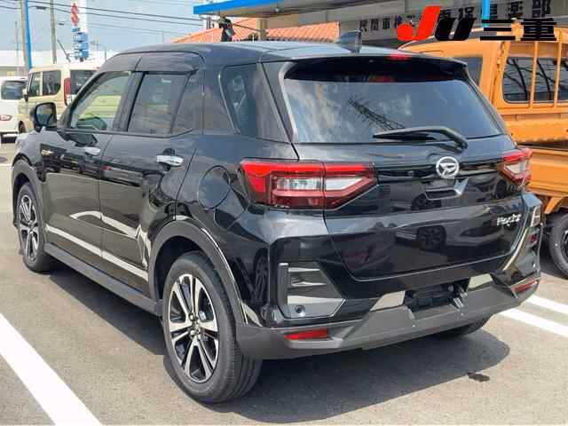 DAIHATSU ROCKY