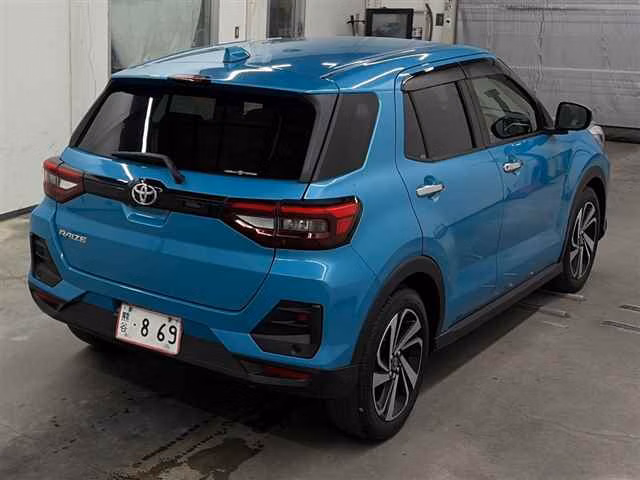 TOYOTA RAIZE