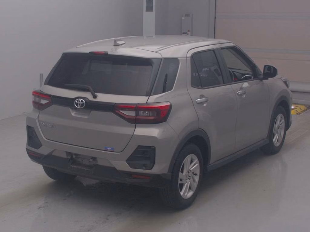 TOYOTA RAIZE