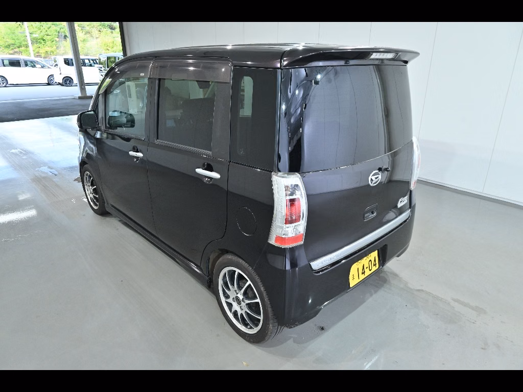 DAIHATSU TANTO EXE