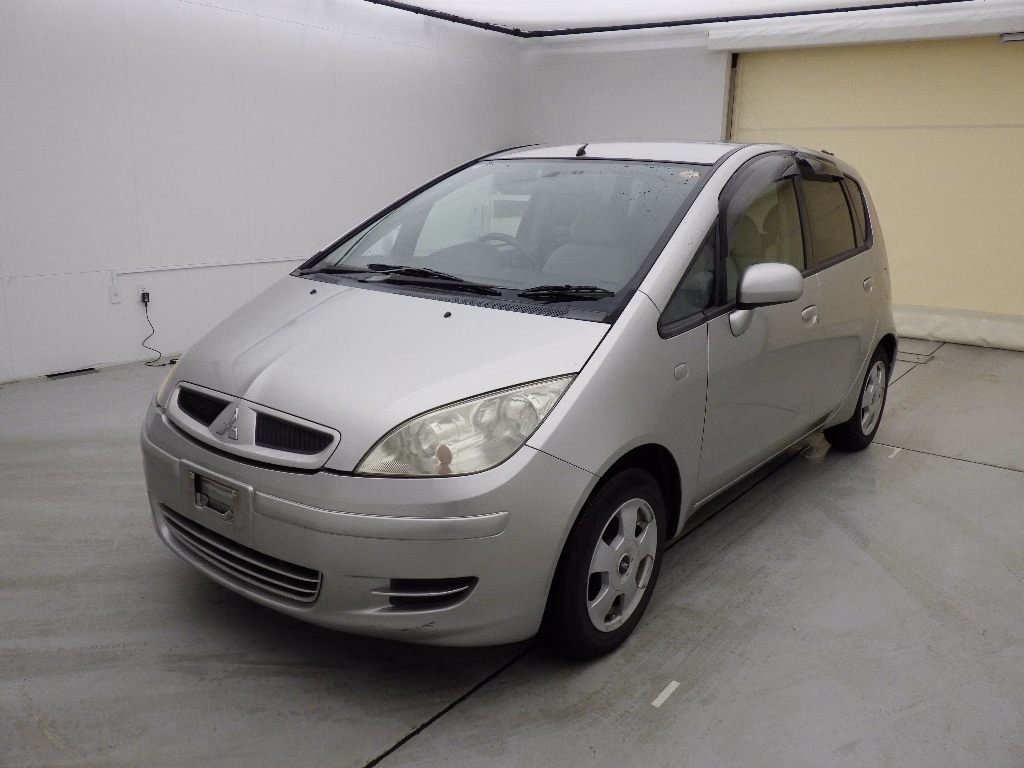 MITSUBISHI COLT