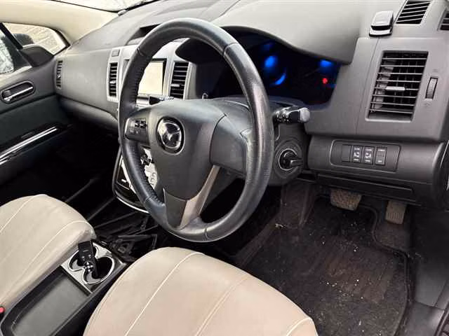 MAZDA MPV