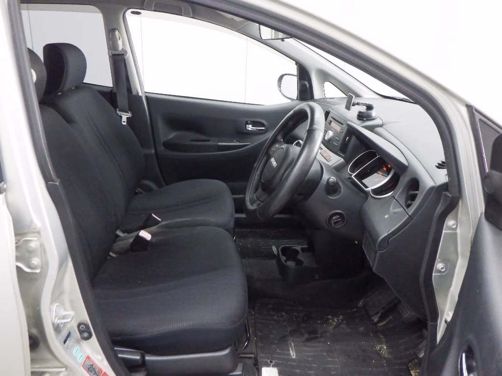 DAIHATSU SONICA