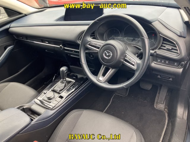 MAZDA CX-30