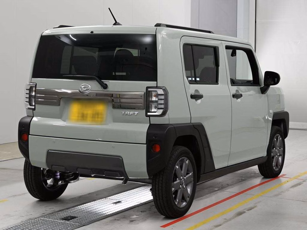 DAIHATSU TAFT