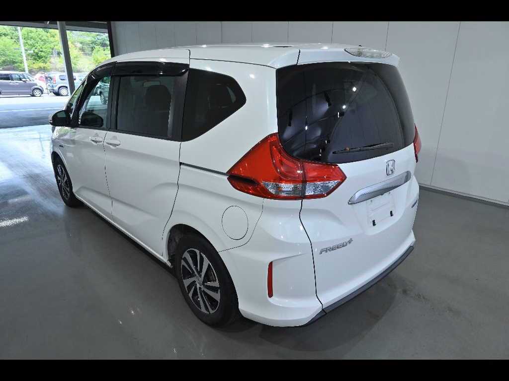 HONDA FREED+